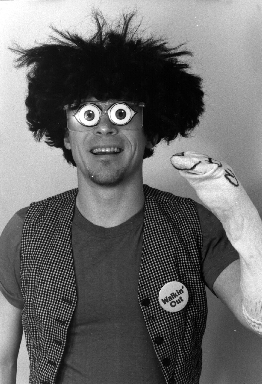 Uncle Floyd T-shirt - Artie Delmar Walking out Tee